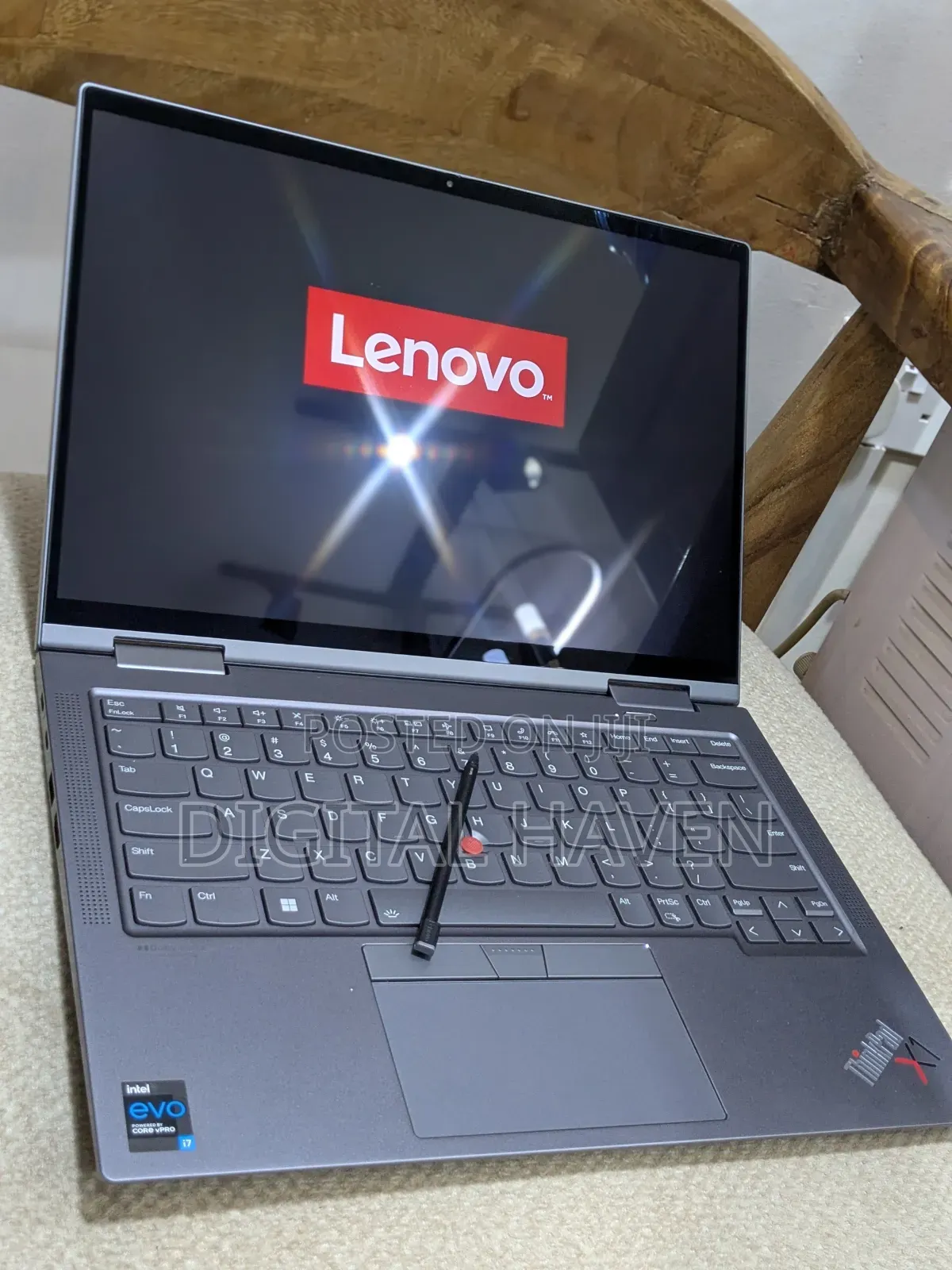 New Lenovo Thinkpad X1 Yoga 16GB Intel Core i7 SSHD (Hybrid) 512GB