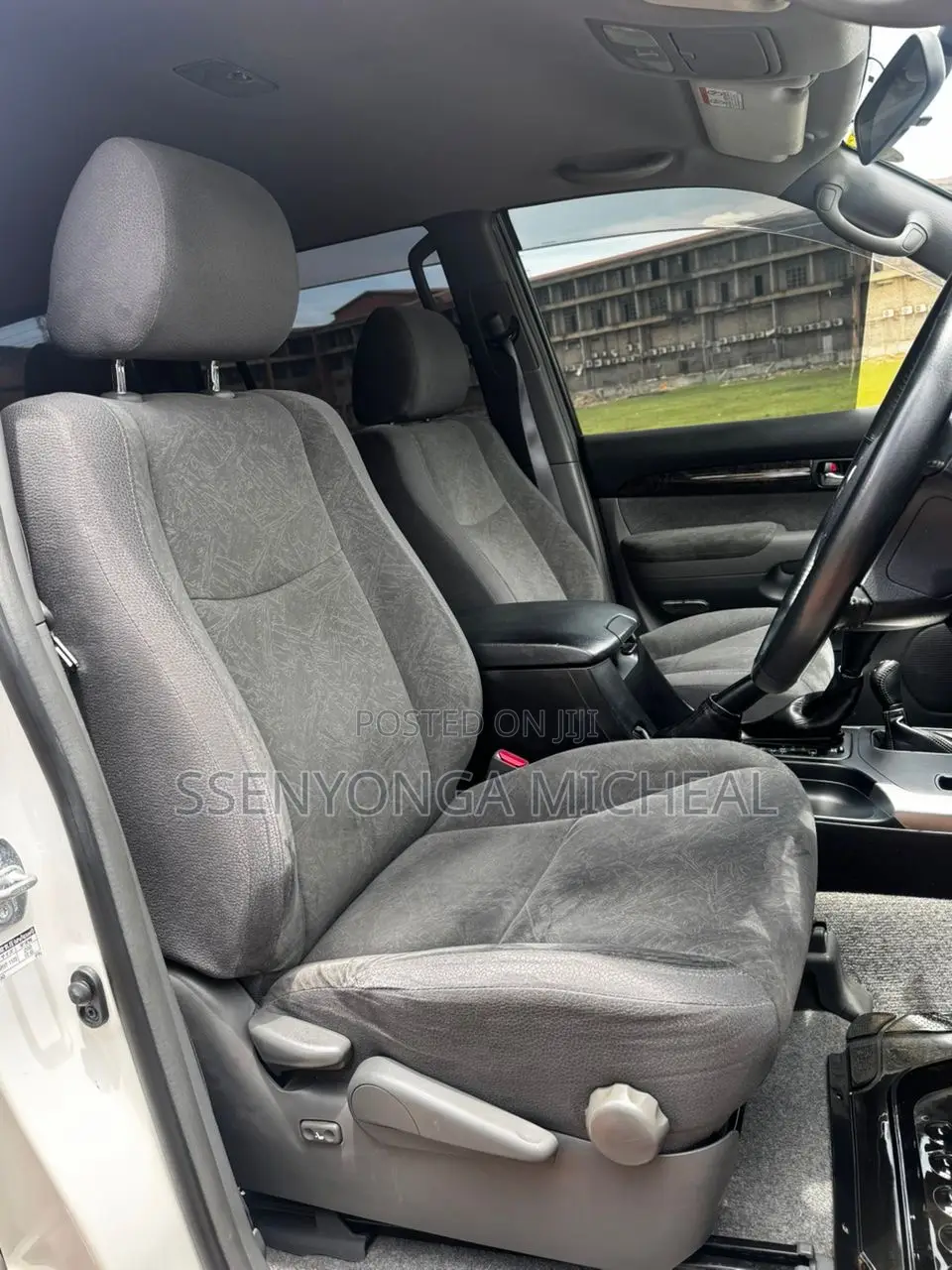 Toyota Land Cruiser Prado 2010 White
