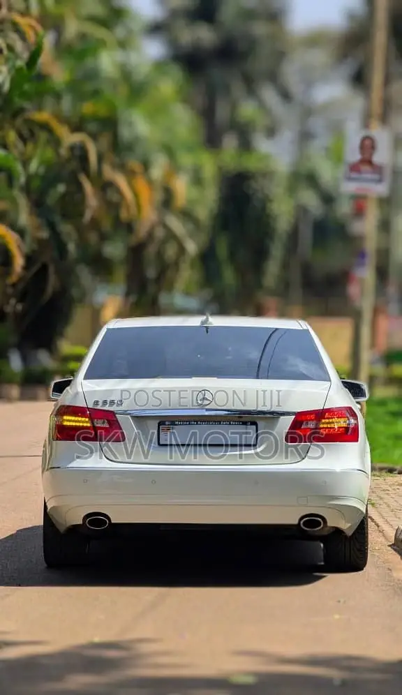 Mercedes-Benz E350 2011 White