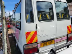 Toyota Coaster 2005 White