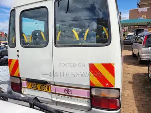 Toyota Coaster 2005 White