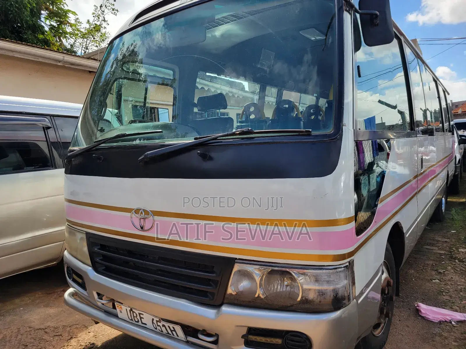 Toyota Coaster 2005 White