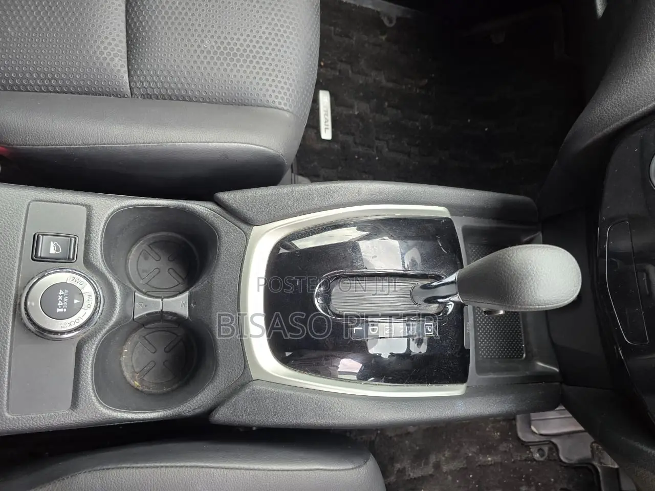 Nissan X-Trail 2.0 Petrol FWD 2018 Black