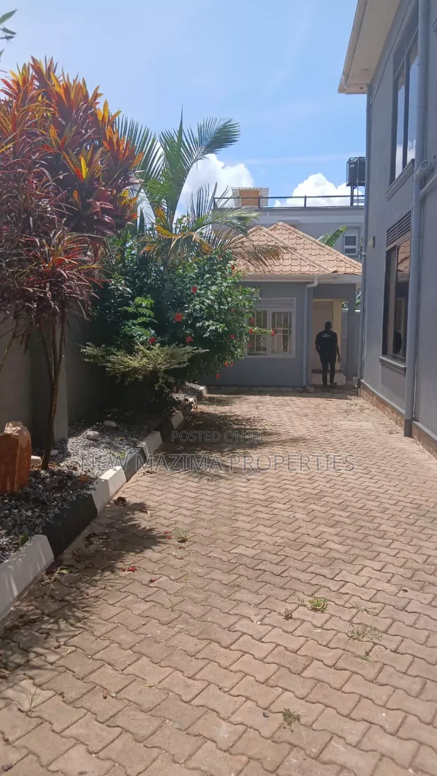 5bdrm Maisonette in Kigo Heights, Central Division for sale
