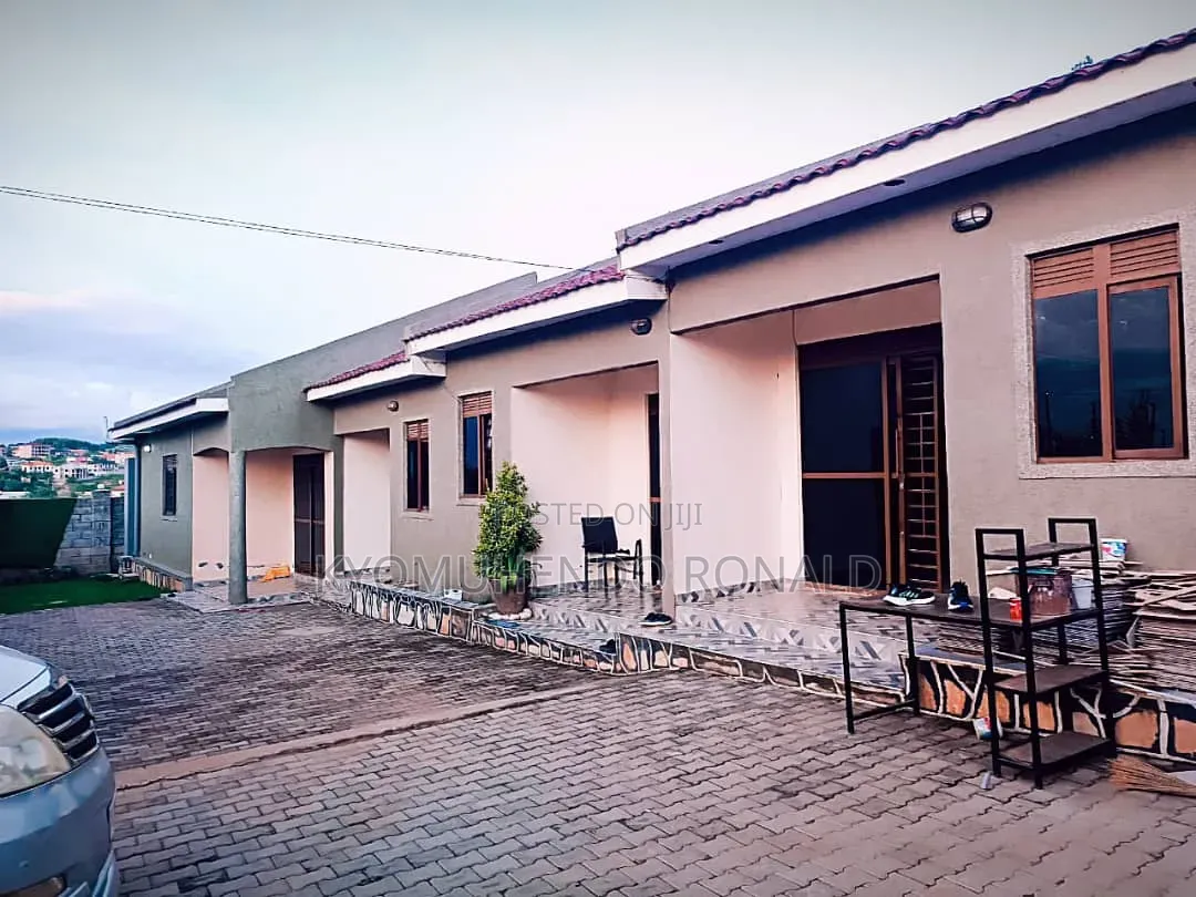 2bdrm Bungalow in Bukoto, Nakawa for rent