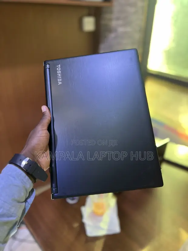 Laptop Toshiba Dynabook t552 8GB Intel Core i5 SSD 128GB - KAMPALA