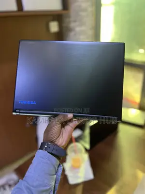 Laptop Toshiba Dynabook t552 8GB Intel Core i5 SSD 256GB
