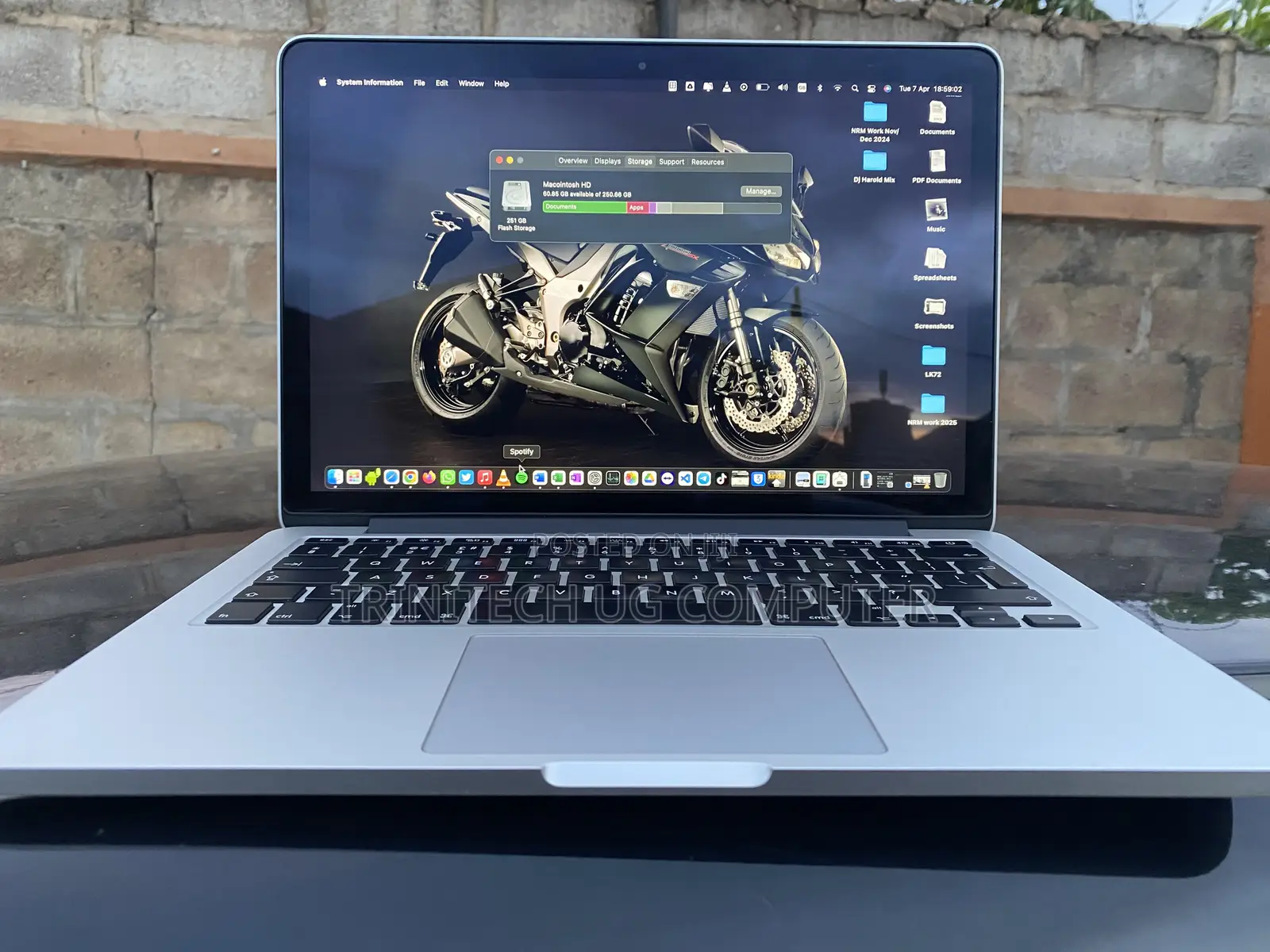 Laptop Apple MacBook Pro 2015 8GB Intel Core i5 SSD 256GB