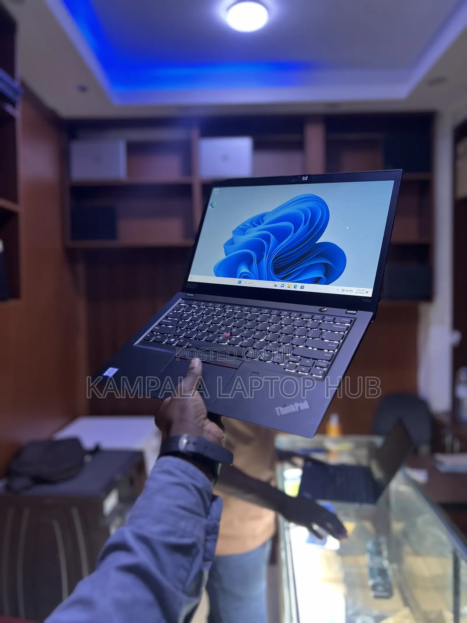 New Laptop Lenovo Thinkpad T490s 8GB Intel Core i5 SSD 512GB