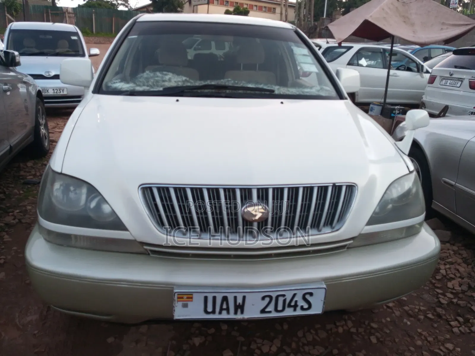 Toyota Harrier 1998 White