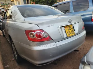 Toyota Mark X 2.5 AWD 2009 Silver