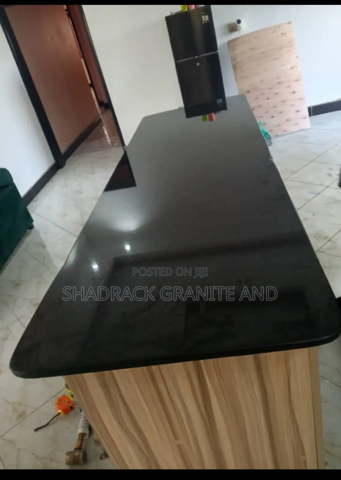 Granite/Marble Countertops Top