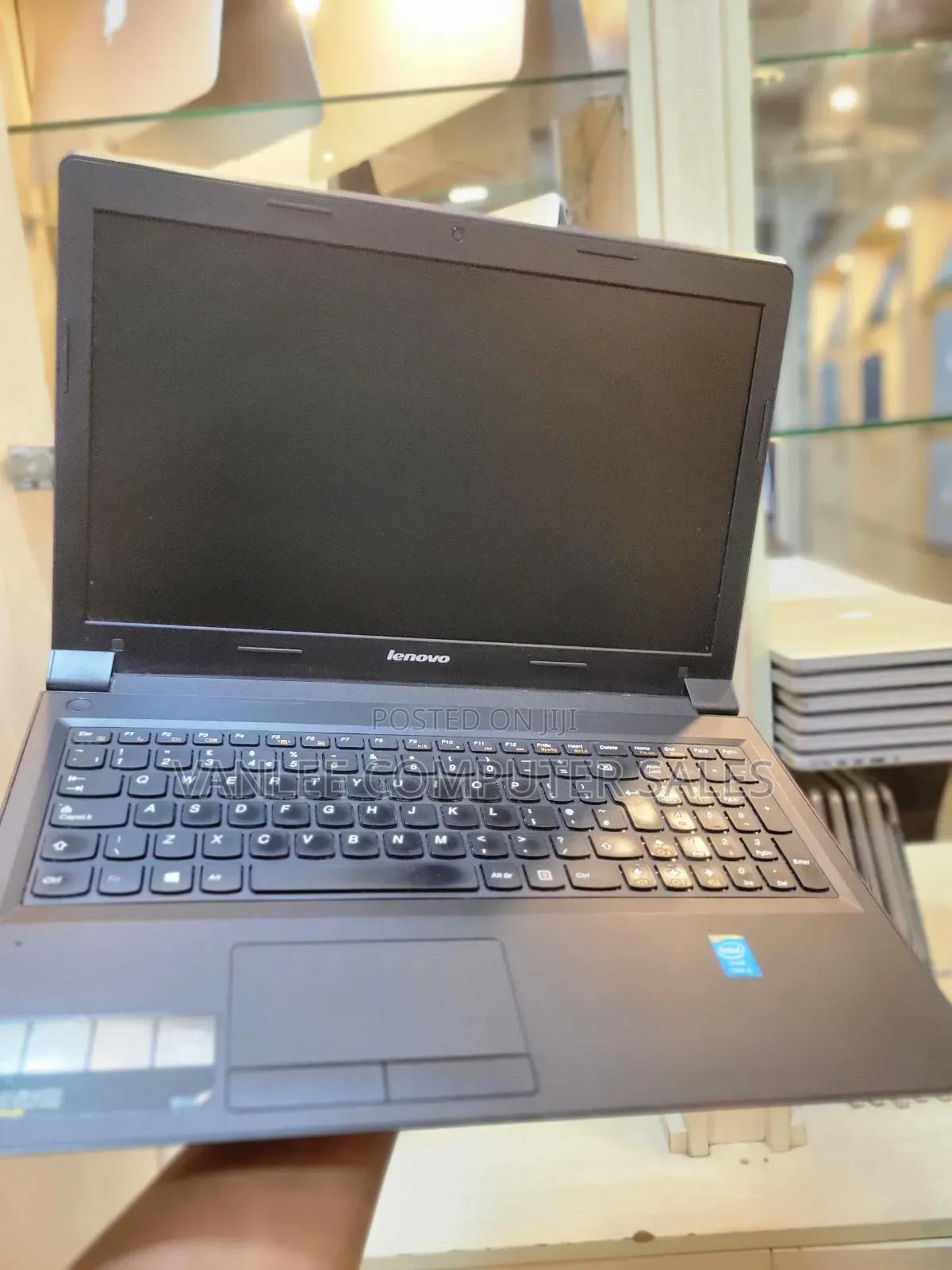 Laptop Lenovo B570 4GB Intel Core i3 HDD+SSD 320GB