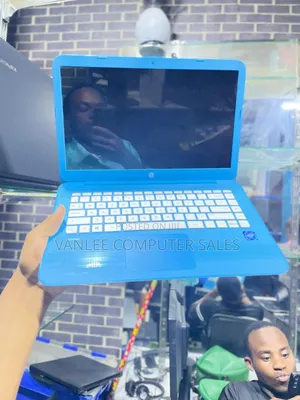 Laptop HP Stream 14 2GB Intel Celeron SSD 32GB