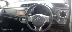 Toyota Vitz 1.0 FWD 3dr 2012 Silver