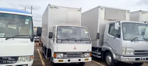 Canter Box Body 4 D 32 Engine