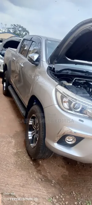 Toyota Hilux Revo Single Cab Deisel 2.8 AWD 2017 Gray