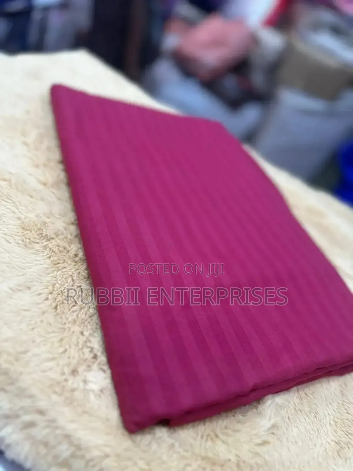 Bedsheets 4pcs ~ Maroon