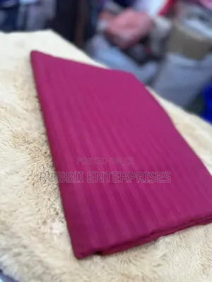 Bedsheets 4pcs ~ Maroon