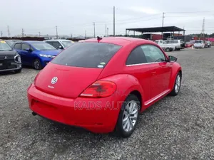 Volkswagen Beetle 2014 Red
