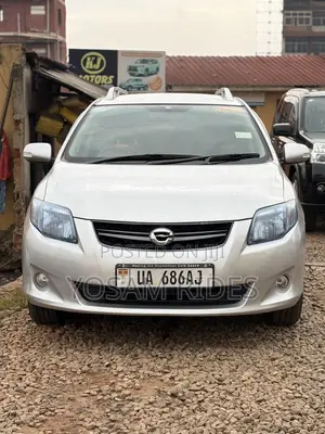 Toyota Corolla Fielder 1.5 Petrol FWD 2011 Silver