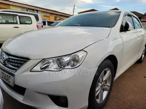 Toyota Mark X 2.5 AWD 2011 White