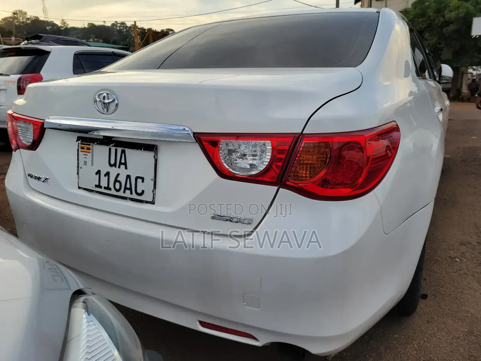Toyota Mark X 2.5 AWD 2011 White