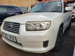 Subaru Forester 2.0 X Trend 2006 White