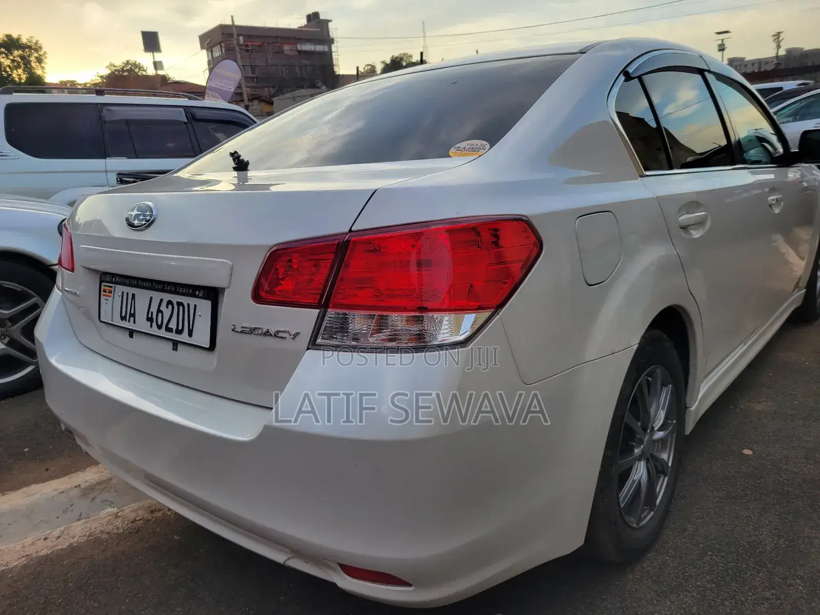 Subaru Legacy 2.5i Sedan CVT 2012 White