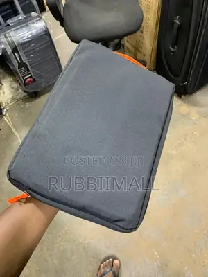 Slim Carrying Bag