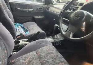 Toyota RAV4 Automatic 2000 Gray