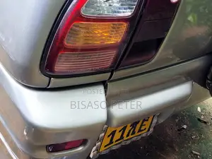 Toyota RAV4 Automatic 2000 Gray