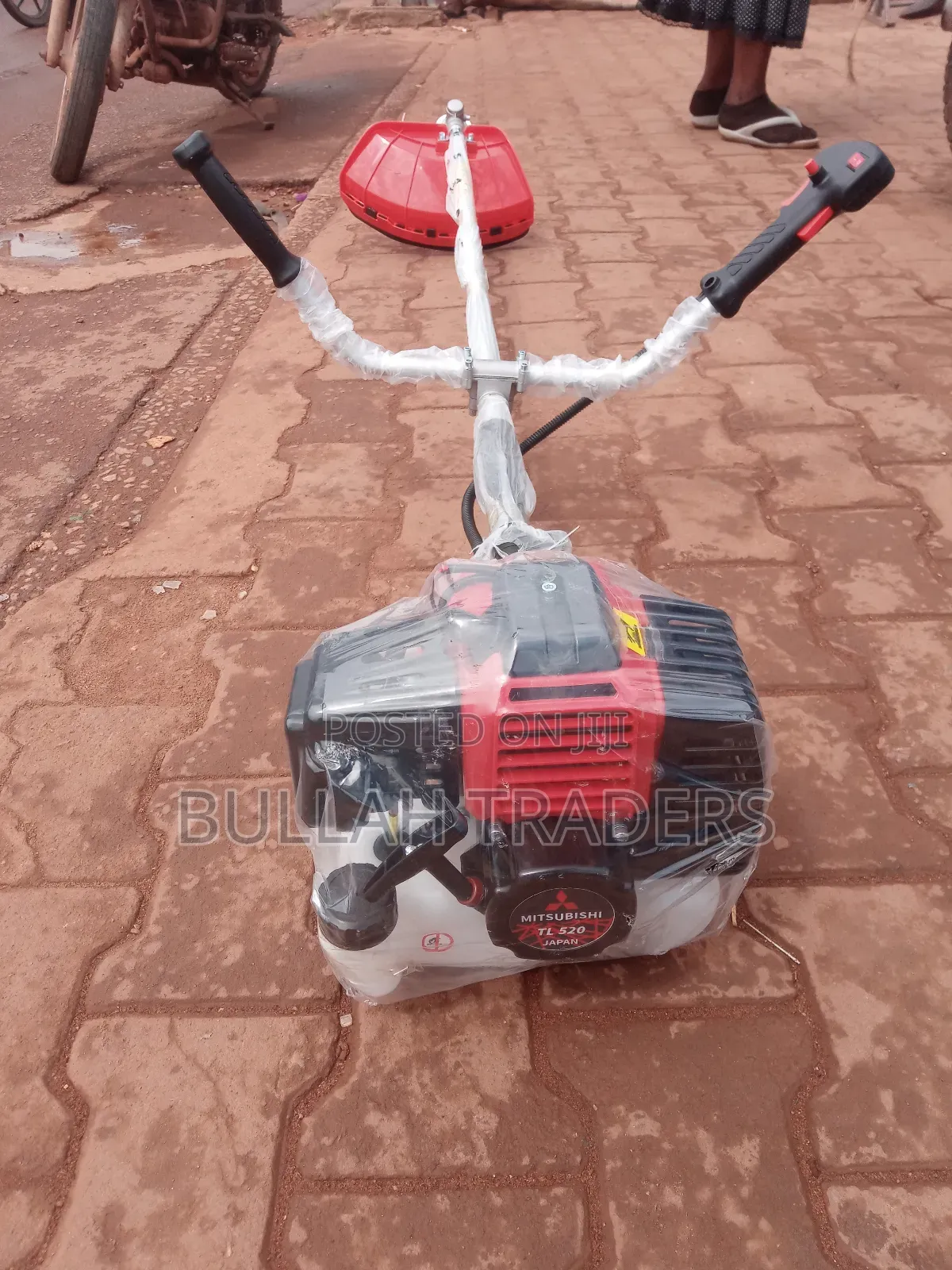 Brand New Grass Cutter/ Brush Cutter Mitshubish