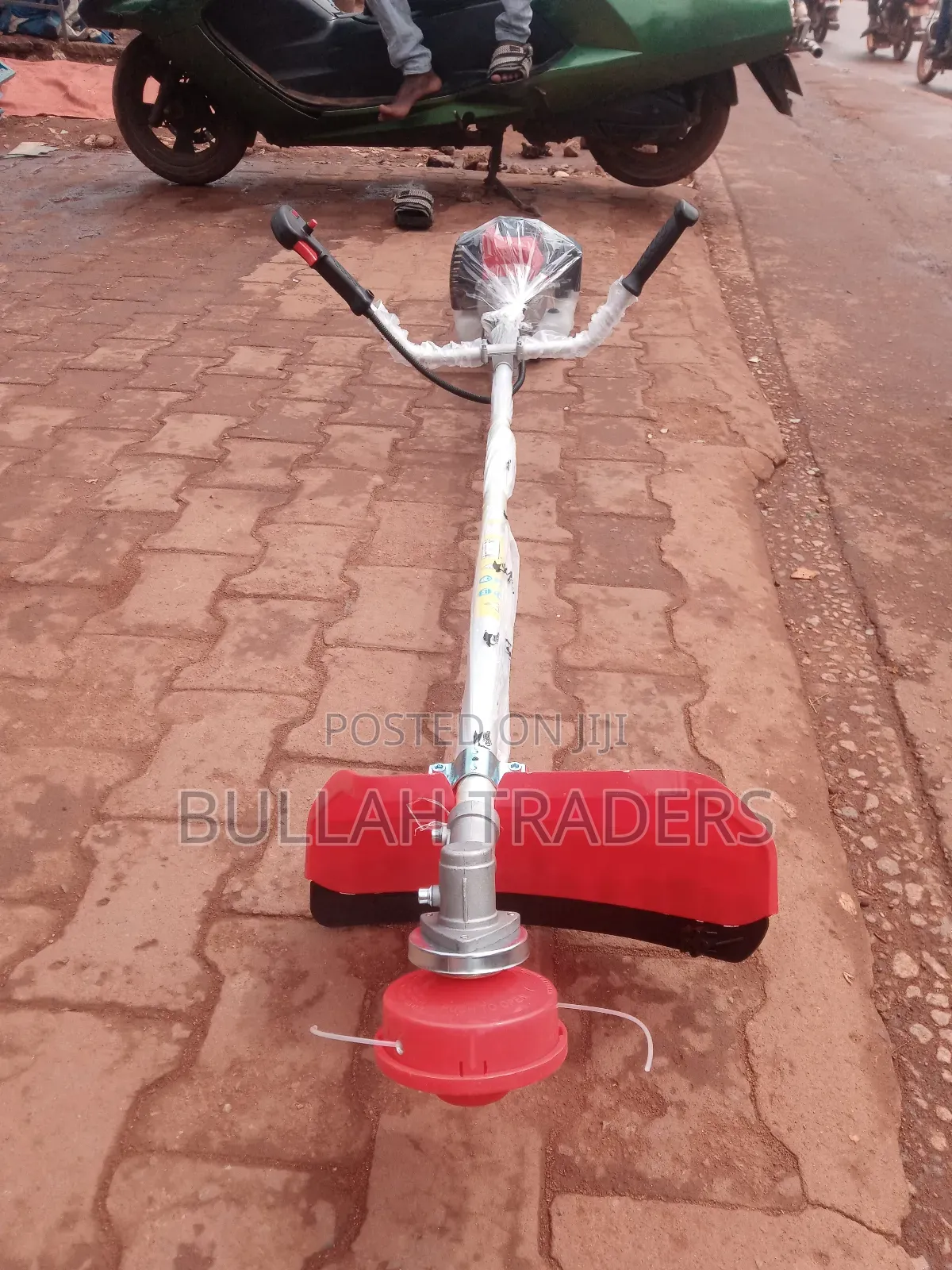 Brand New Grass Cutter/ Brush Cutter Mitshubish