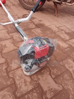 New Grass Cutters With All Accessories 2 Strock