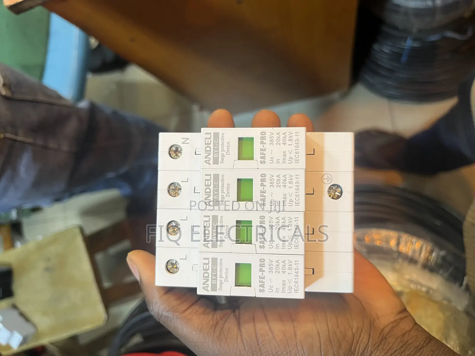 SPD (Circuit Protection Device ) Break 3 Phase
