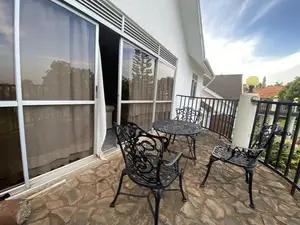 7bdrm Mansion in Central Division for sale