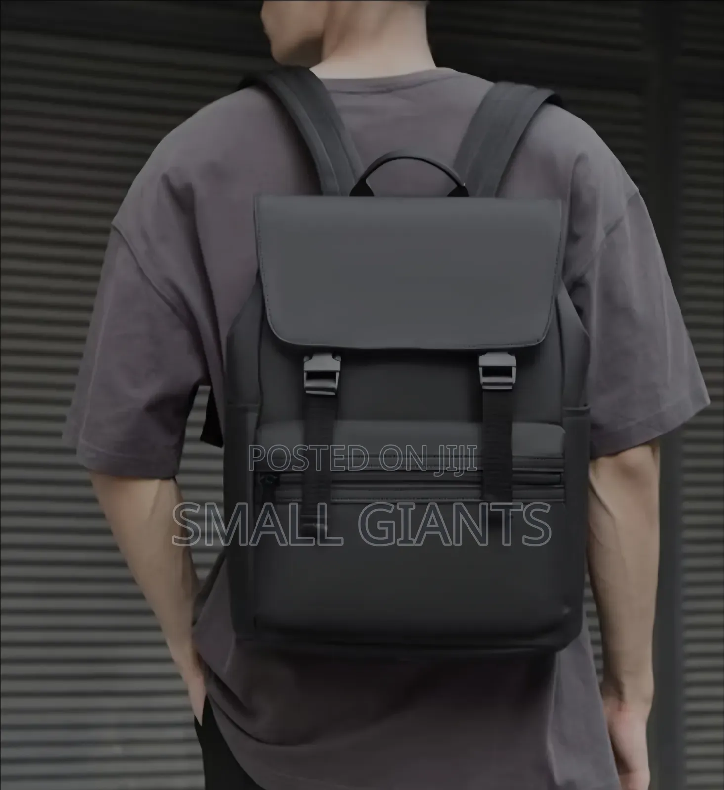 Mast Harbour Men's Solid Medium Backpack