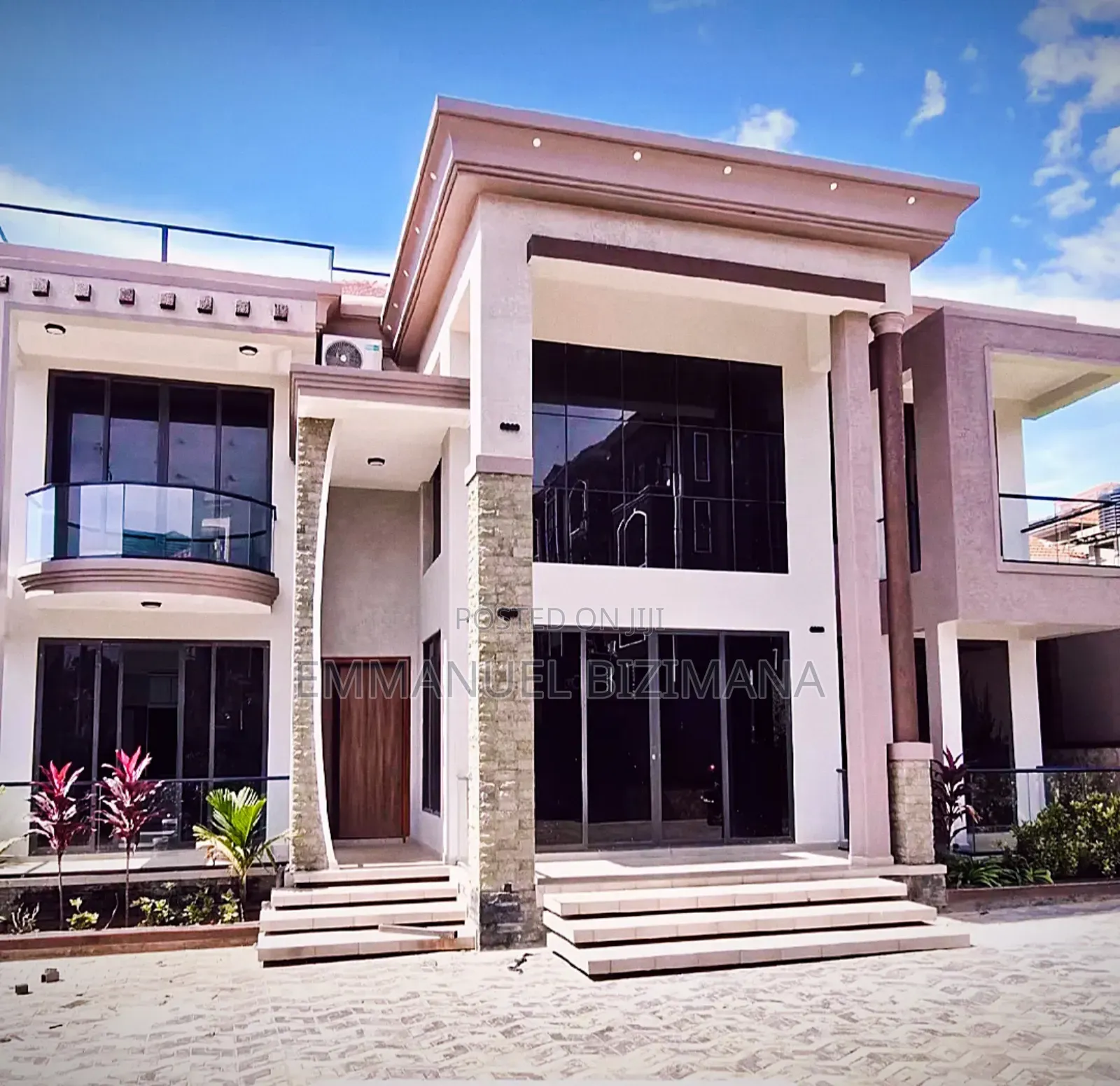 Furnished 7bdrm House in Kyanja, Central Division for sale