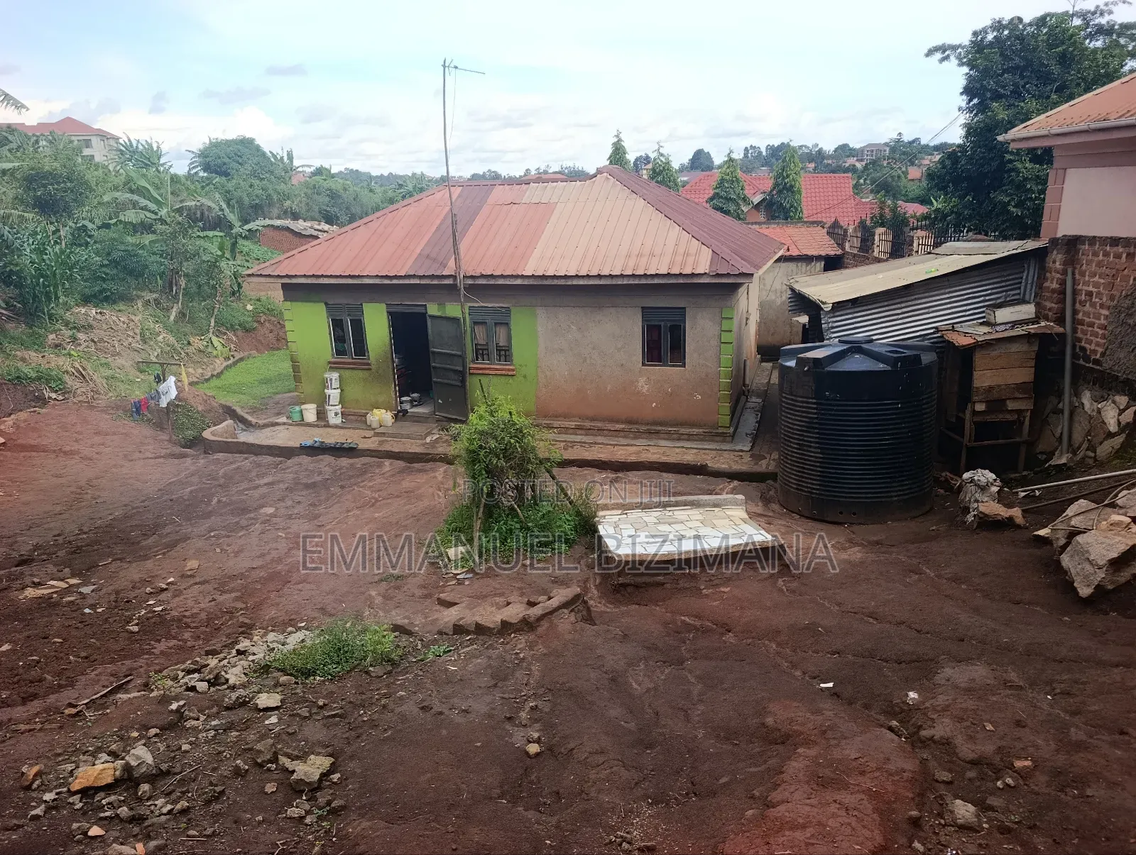 Furnished 3bdrm Bungalow in Kyaliwajjala, Central Division for sale