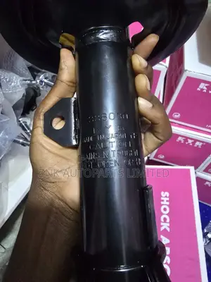 Kyb Shock Absorbers for All Cars Noah, Hilux , Subaru, Mazda Etc