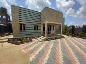 Furnished 3bdrm House in Kira for sale
