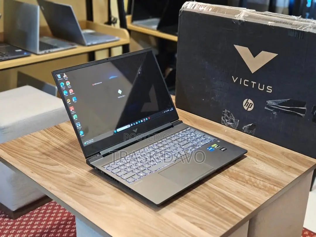 Laptop HP Victus 15 16GB Intel Core i7 SSHD (Hybrid) 512GB
