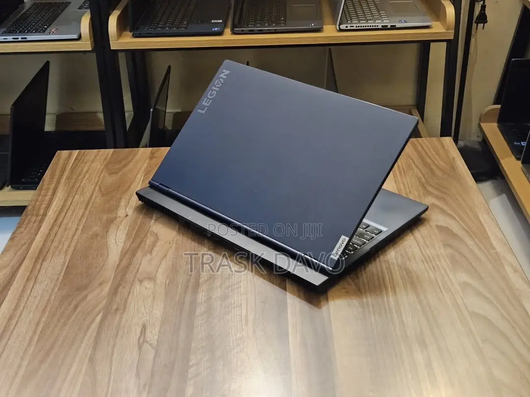 Laptop Lenovo Legion 7 16GB AMD Ryzen 7 SSHD (Hybrid) 512GB