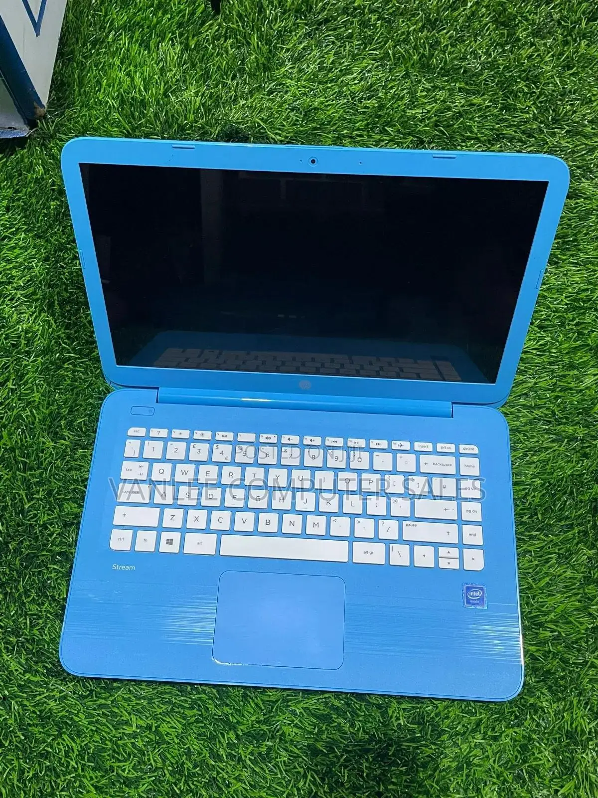 Laptop HP Stream 14 2GB Intel Celeron SSD 32GB