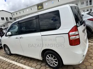 Toyota Noah 2013 White