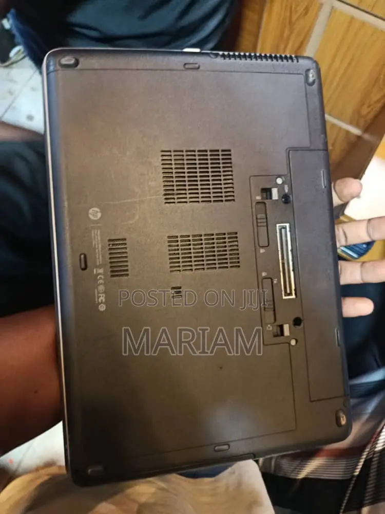 Laptop HP EliteBook 840 G3 4GB Intel Core i7 HDD+SSD 128GB