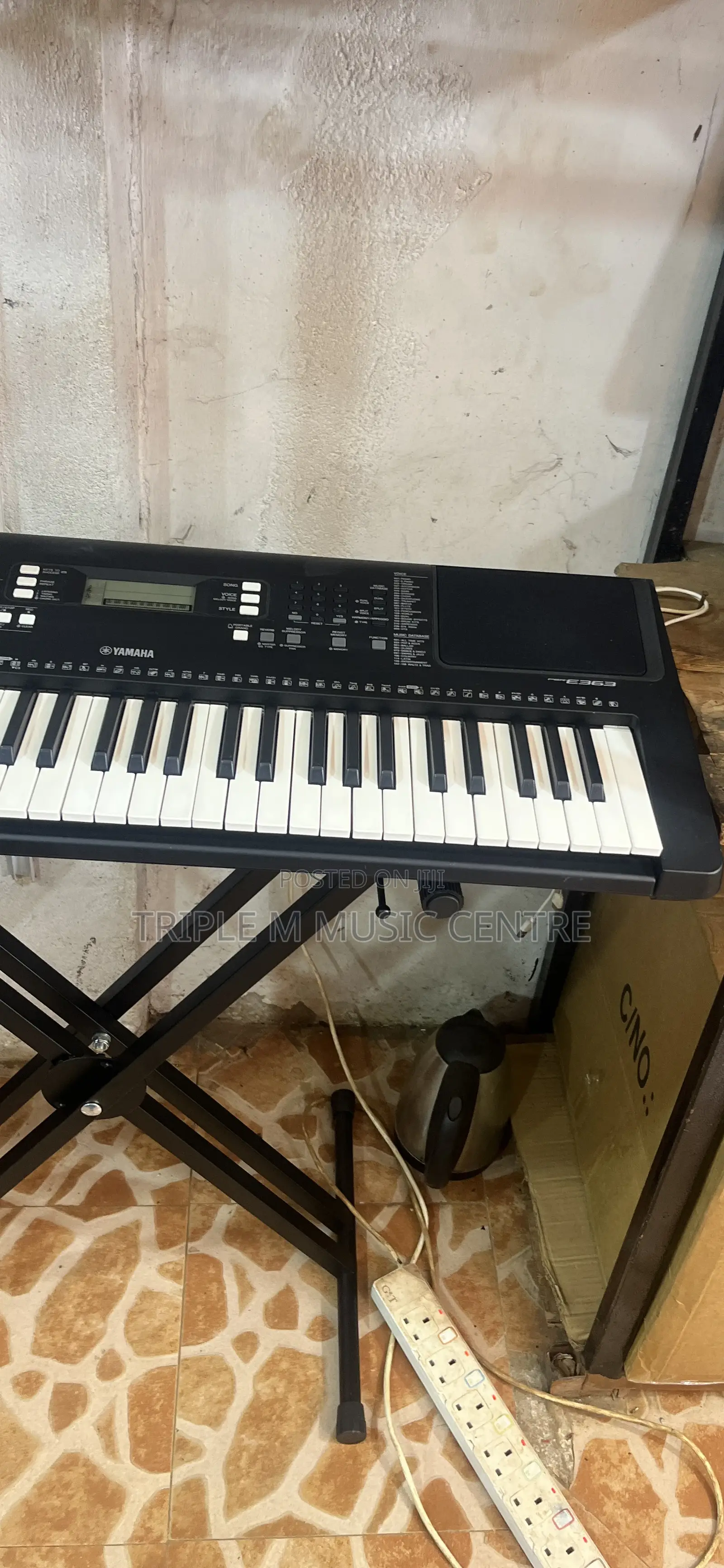 Yamaha Psre 363 Keyboard