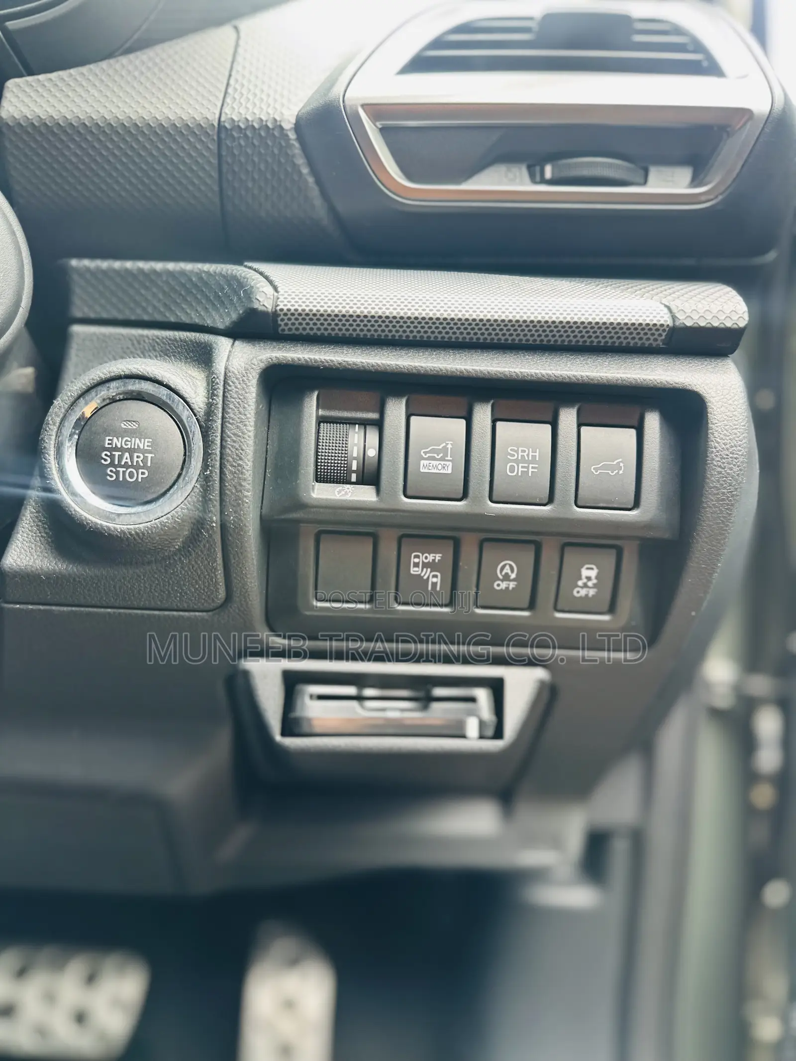 Subaru Forester Base AWD 2019 Green