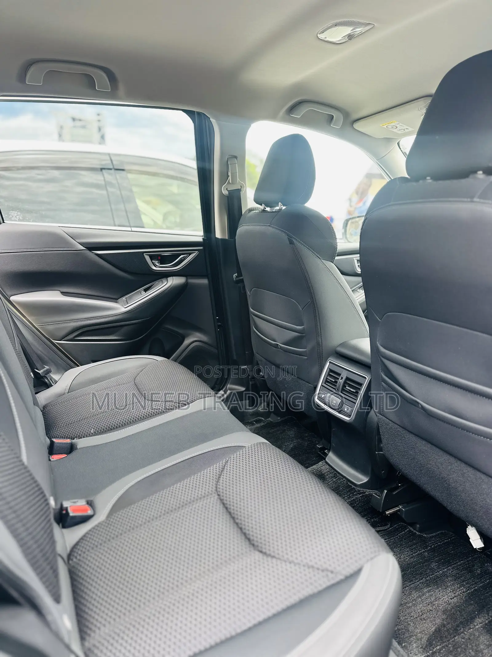 Subaru Forester Base AWD 2019 Green
